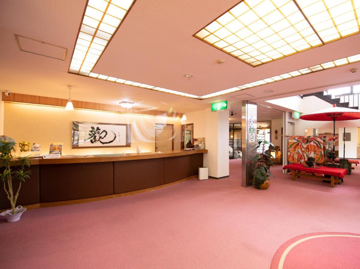 Oyo Hotel Mifuji Яманакако Экстерьер фото